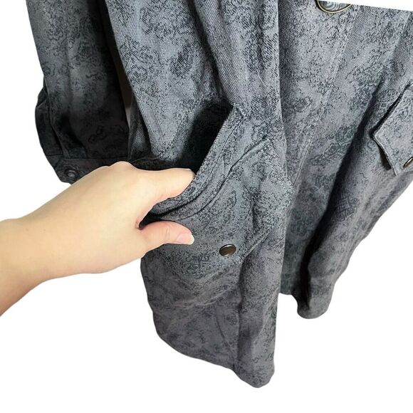 Free People Jacquard Utility Jacket Women’s Size XS Gray Printed Boho Oversized - Picture 9 of 12